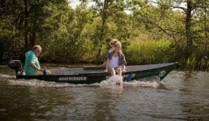 Motorboot-huren-loosdrechtse-plassen-5-persoons-boot-huren