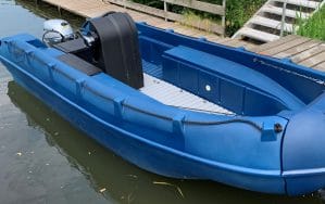6-persoons-motorboot-huren-mook-bootverhuur-Whaly